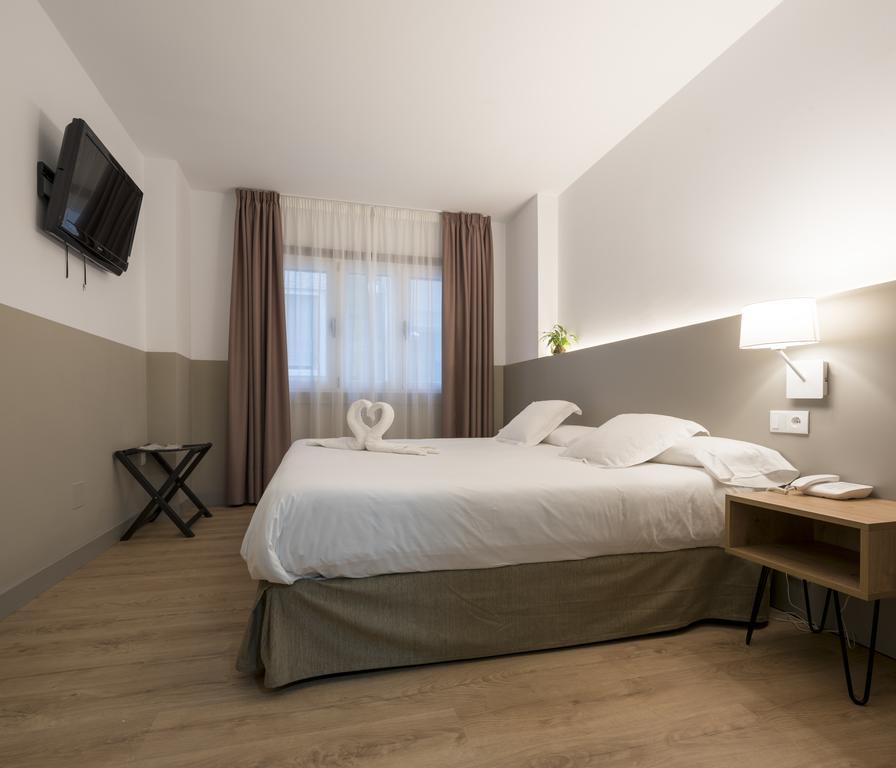 Hotel Airinos 3* Кангас Экстерьер фото