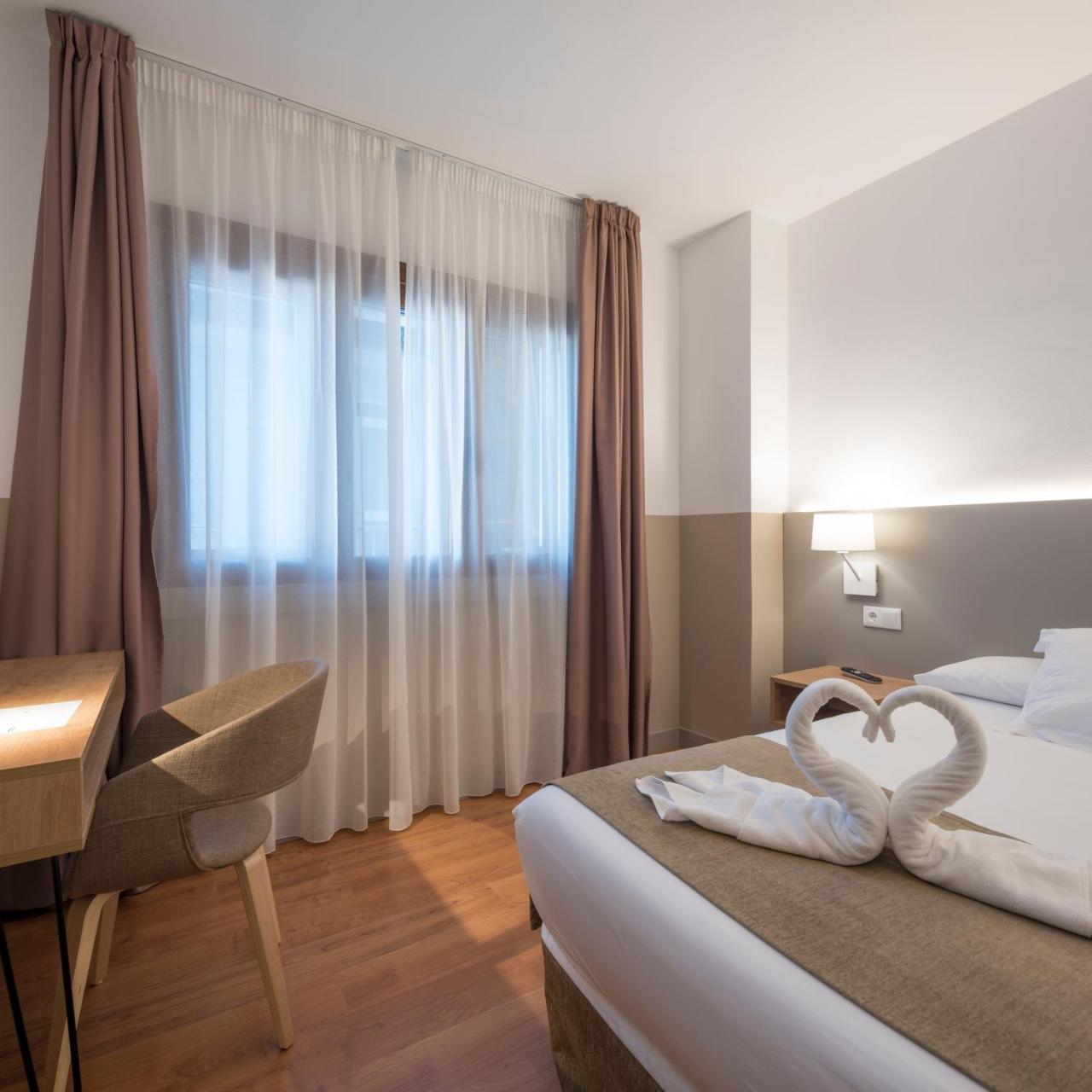Hotel Airinos 3* Кангас Экстерьер фото